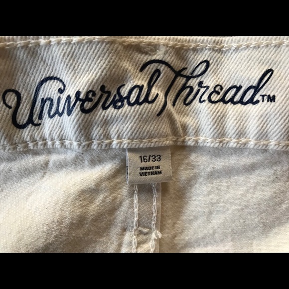 NWT Universal Thread jeans - Picture 4 of 8
